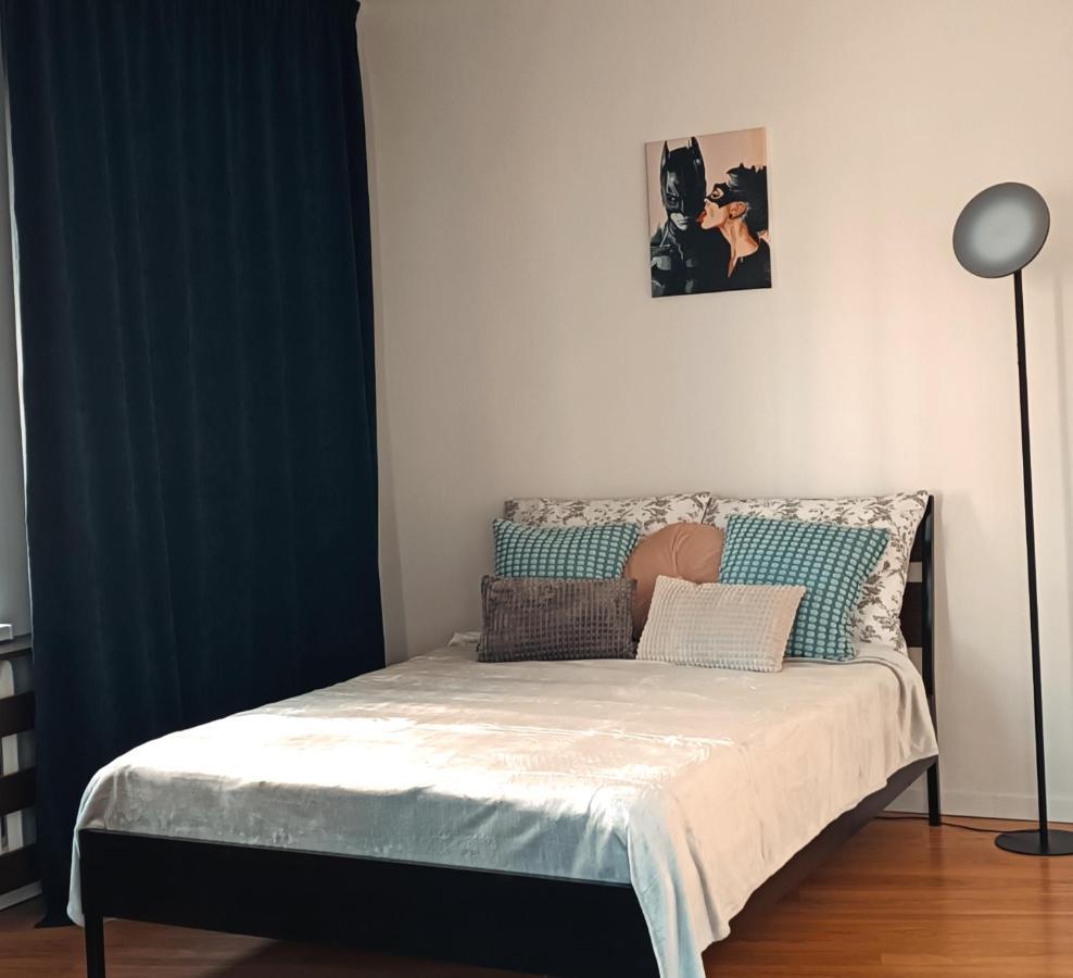 Duzy Prywatny Pokoj Blisko Starego Miasta. Pokoj 7 Варшава Экстерьер фото
